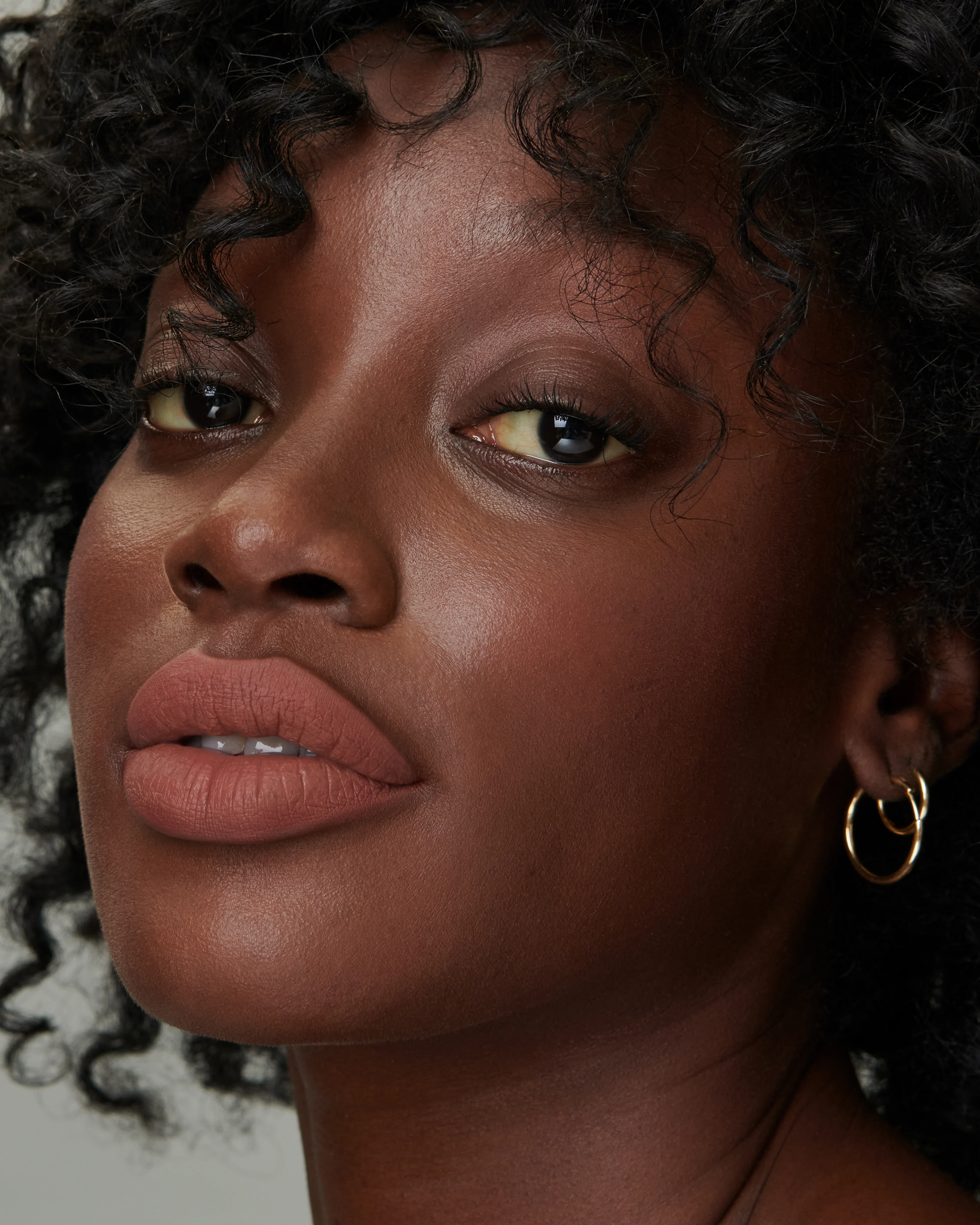 Affair (Velveteen Liquid Lip Colour) - Image 7