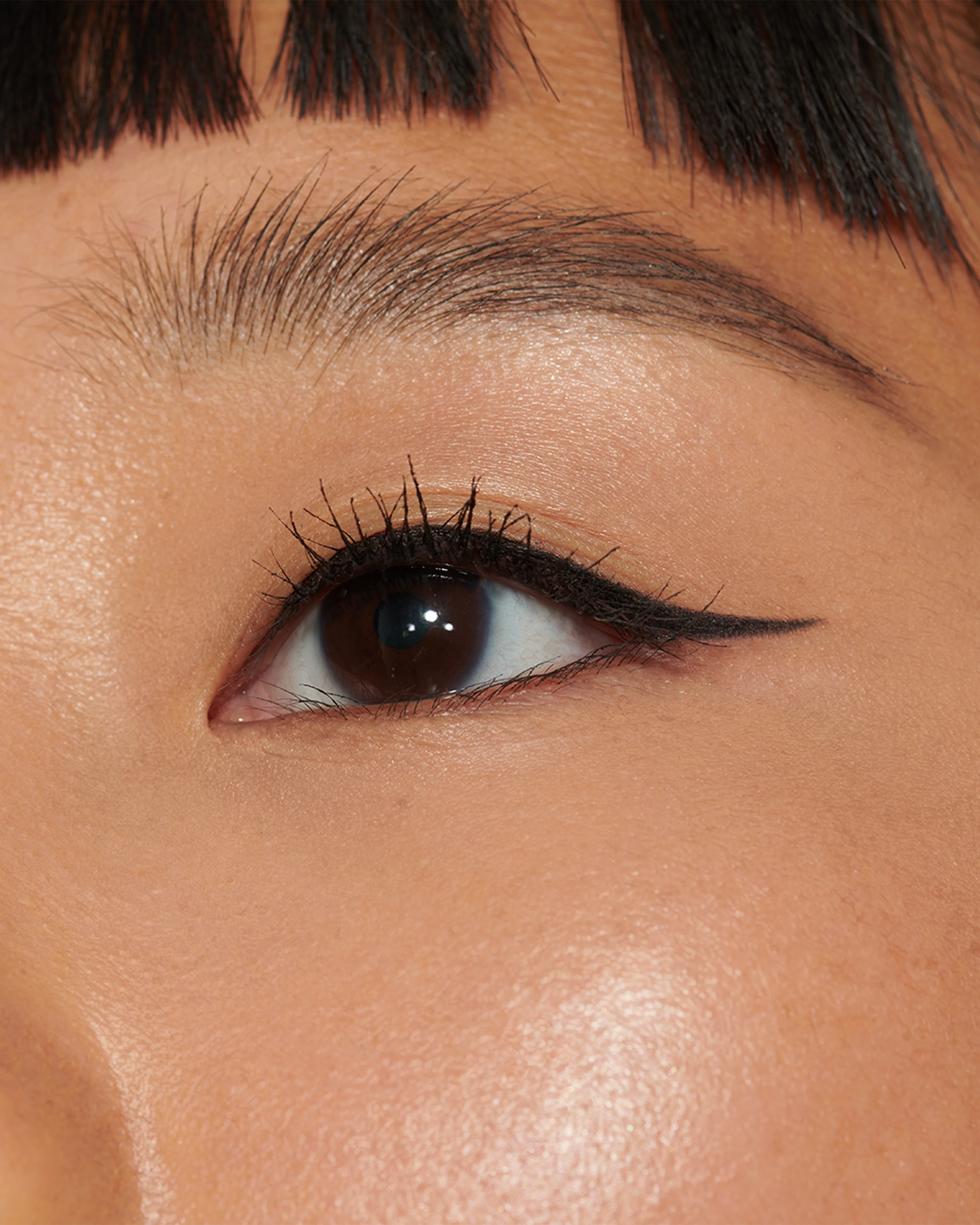 Black Treacle (Seamless Glide Eye Pencil) - Image 3
