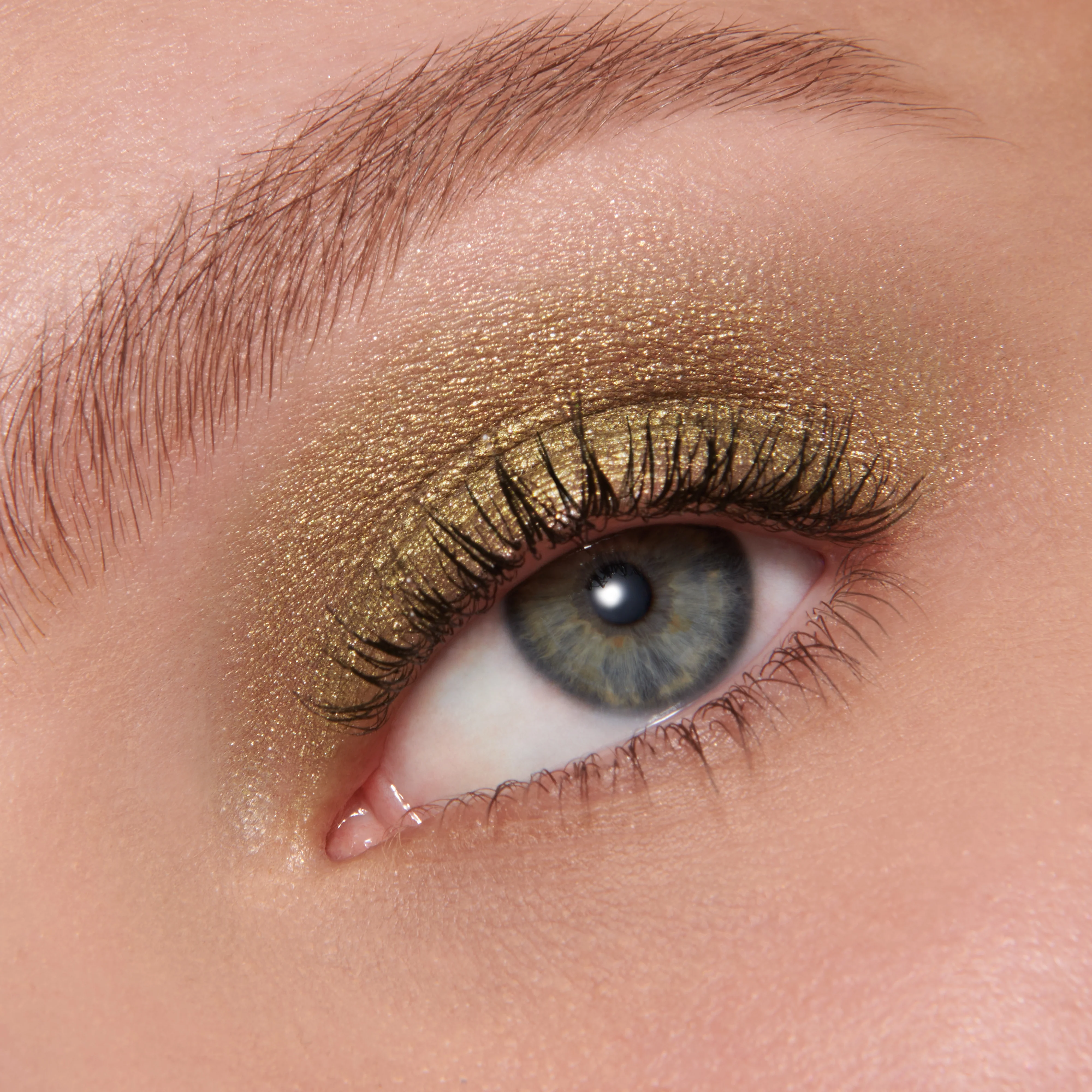 Daphne (Liquid Lurex Eyeshadow) - Image 4