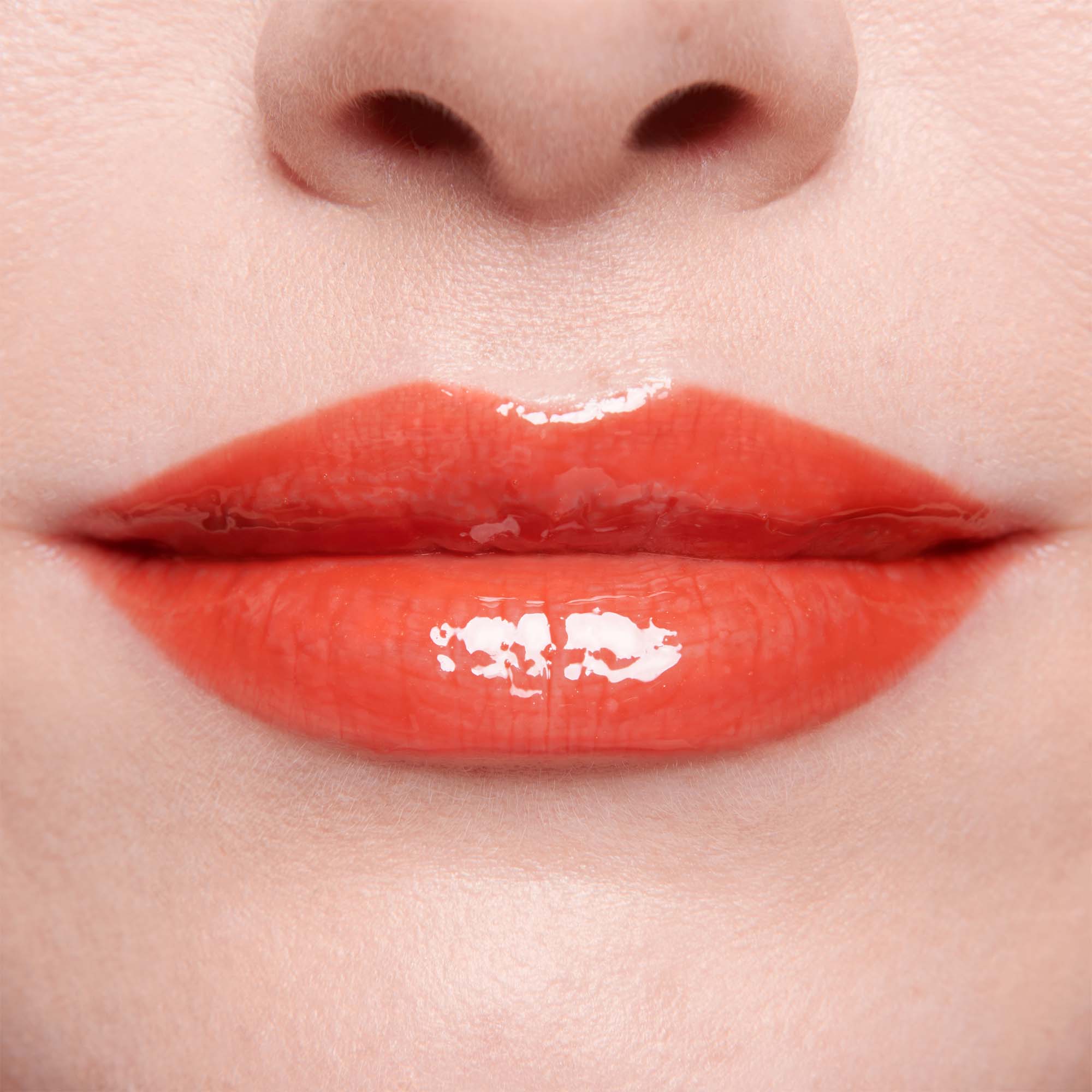 Dragon (Gloss Embrace Lip Gloss) - Image 4