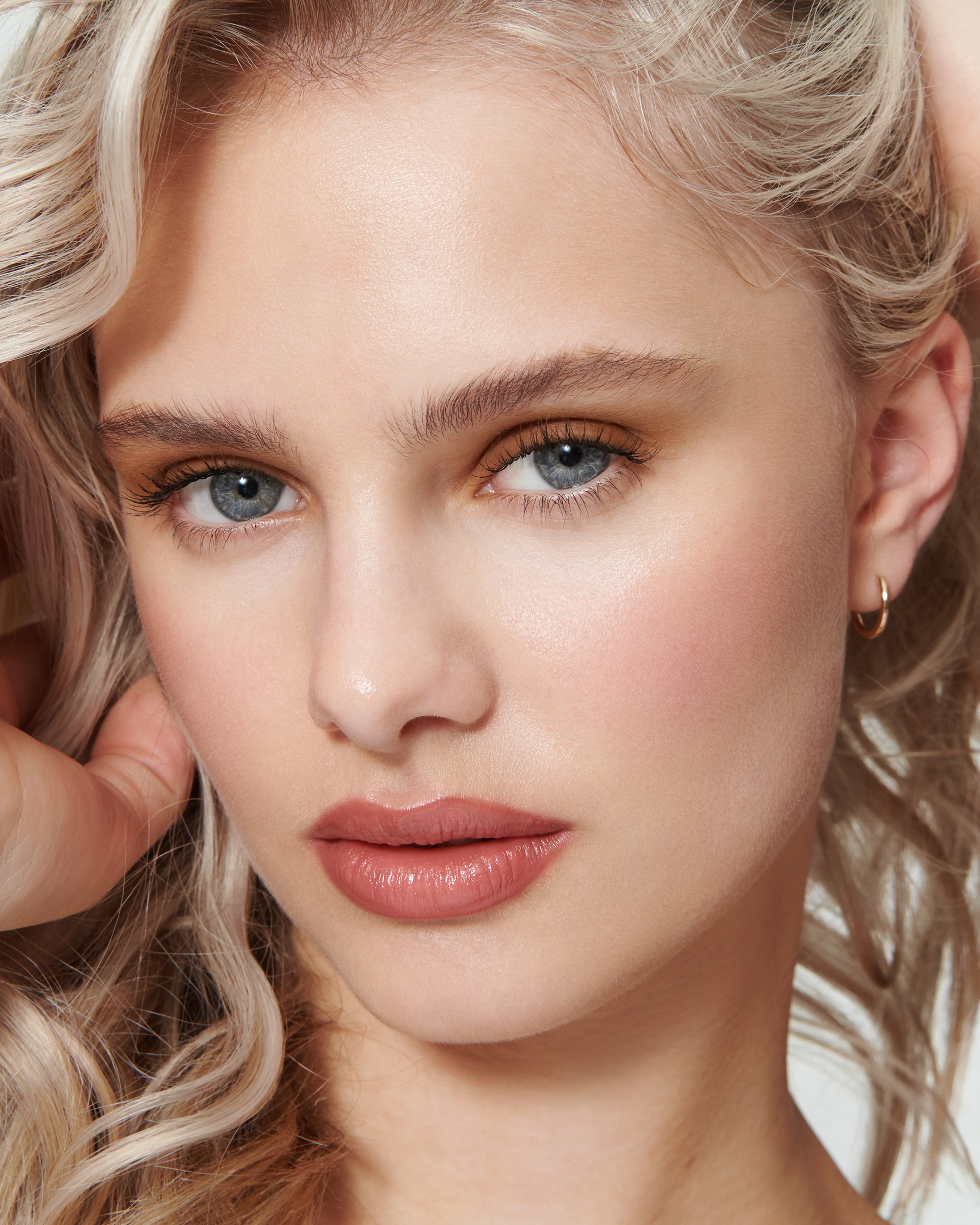 Gaia (Liquid Silk Liquid Eyeshadow) - Image 7