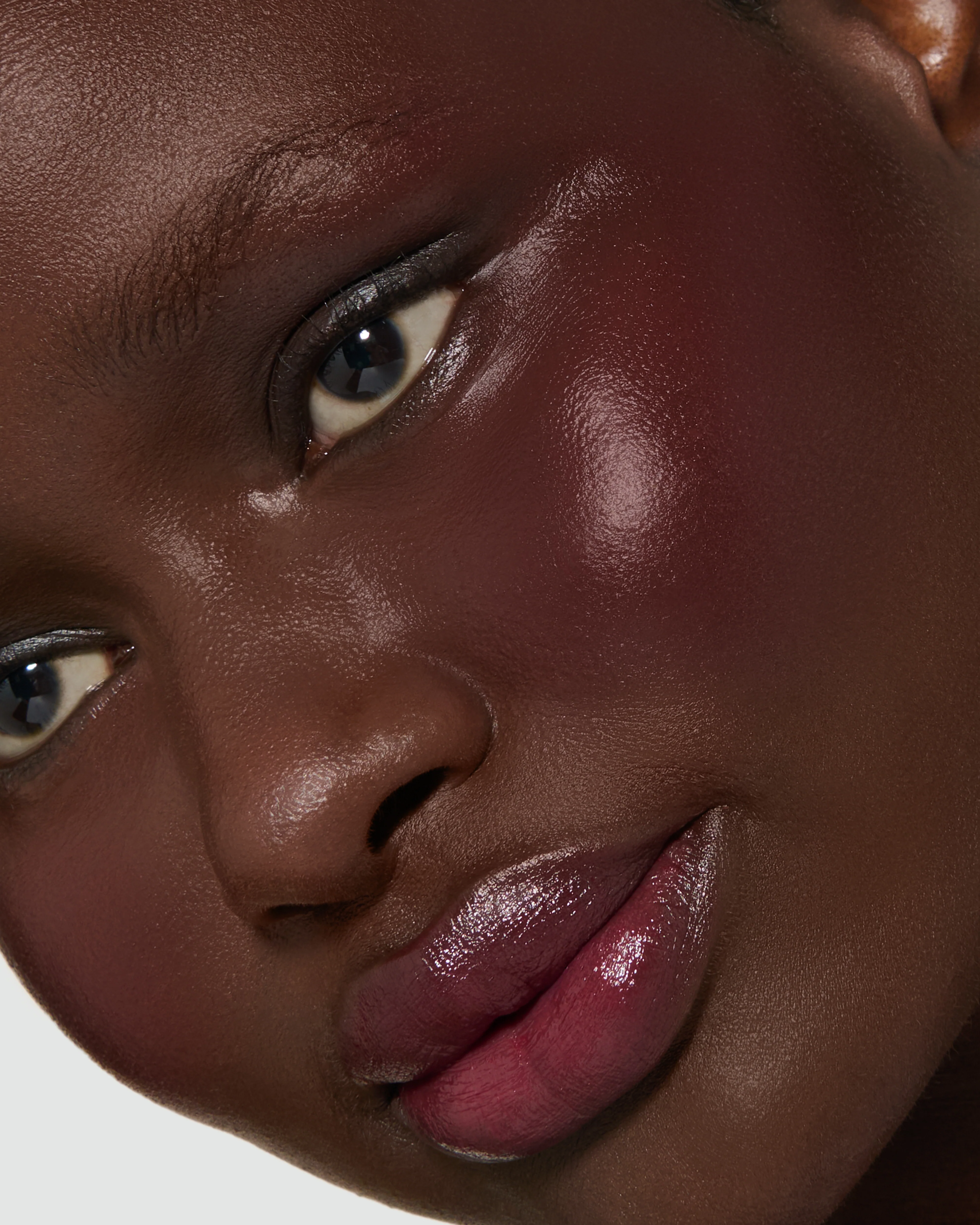 Hellebore Heaven (Velatura Balm Dewy Lip and Cheek Stick) - Image 10
