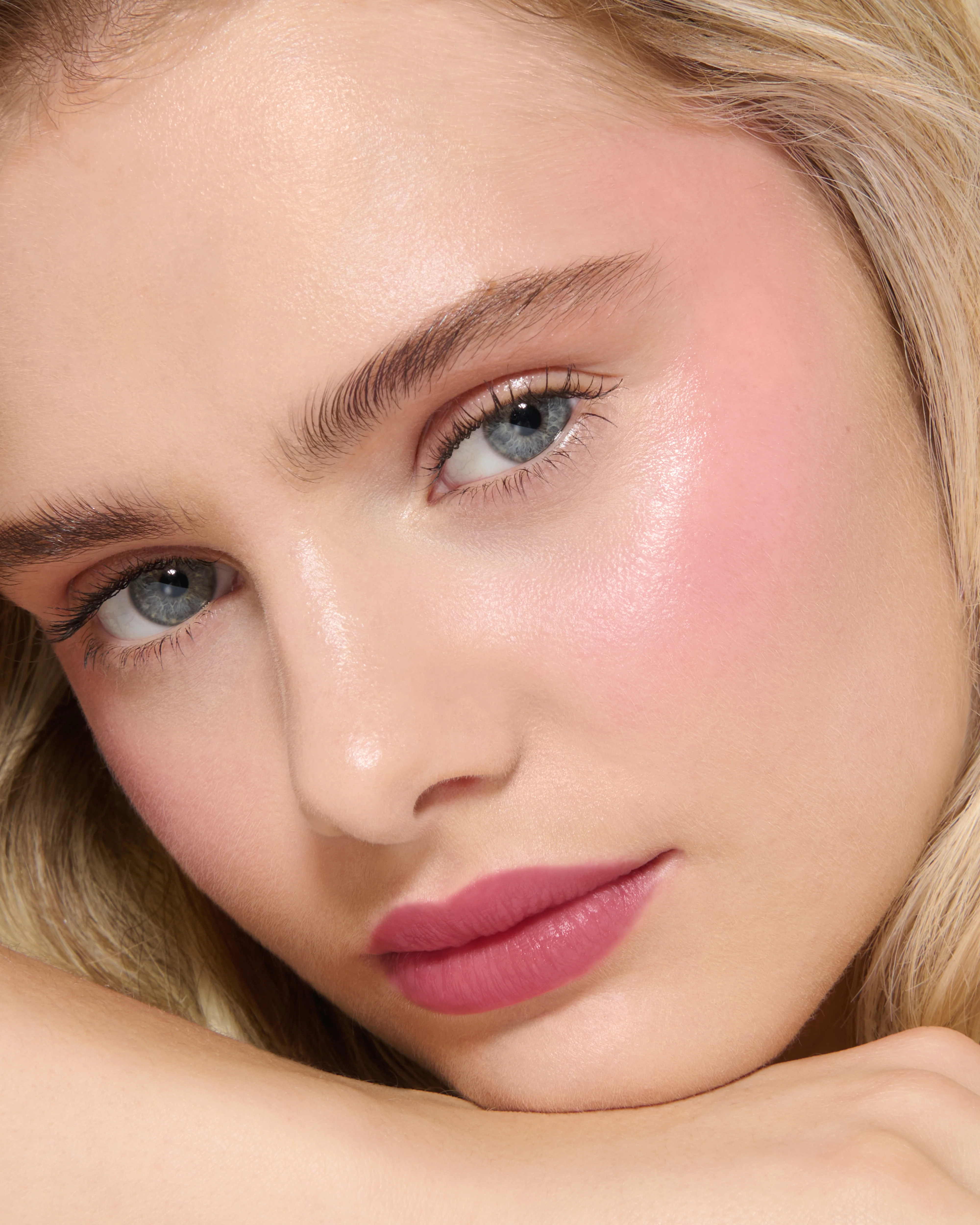 Hellebore Heaven (Velatura Balm Dewy Lip and Cheek Stick) - Image 9