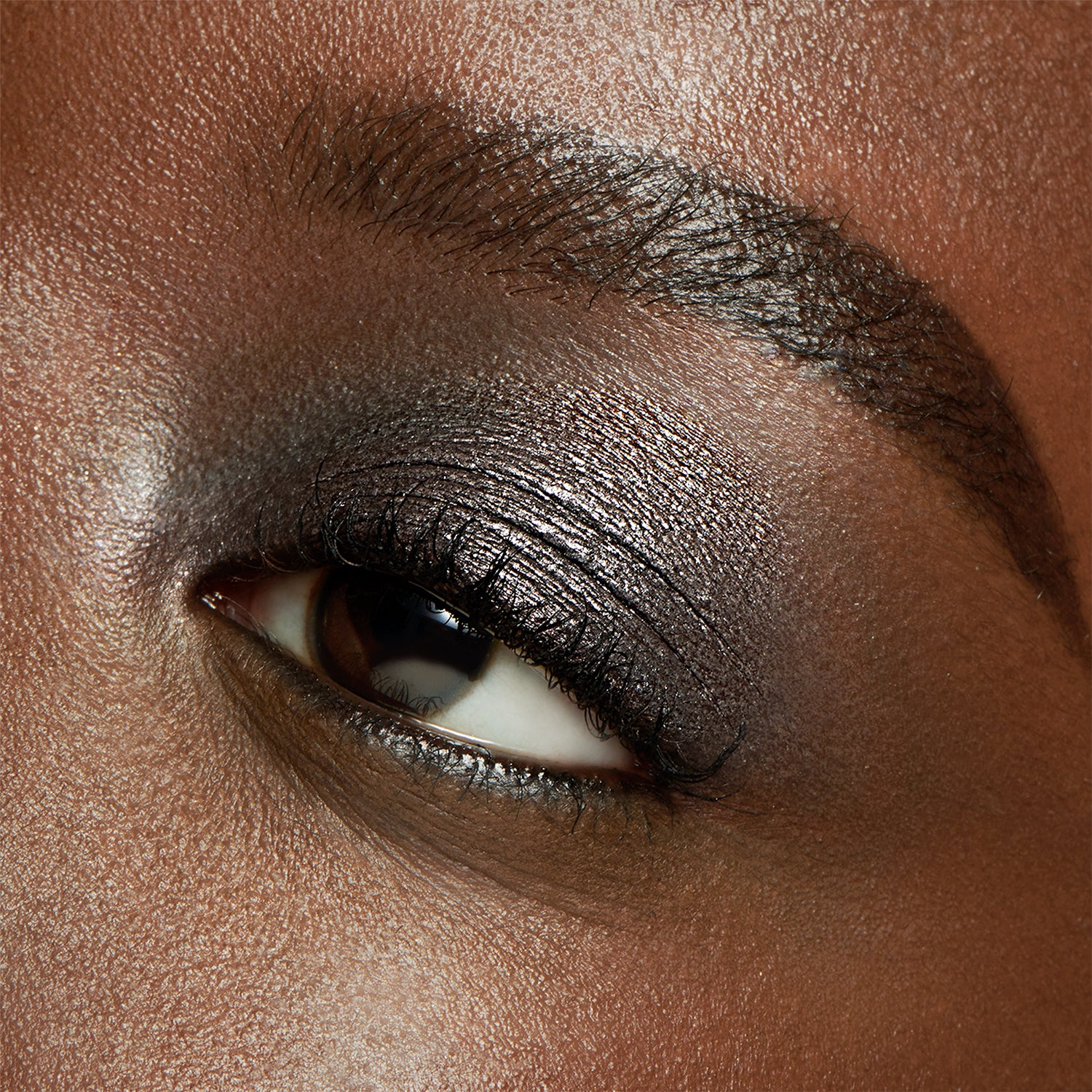 Liza (Liquid Lurex Eyeshadow) - Image 6