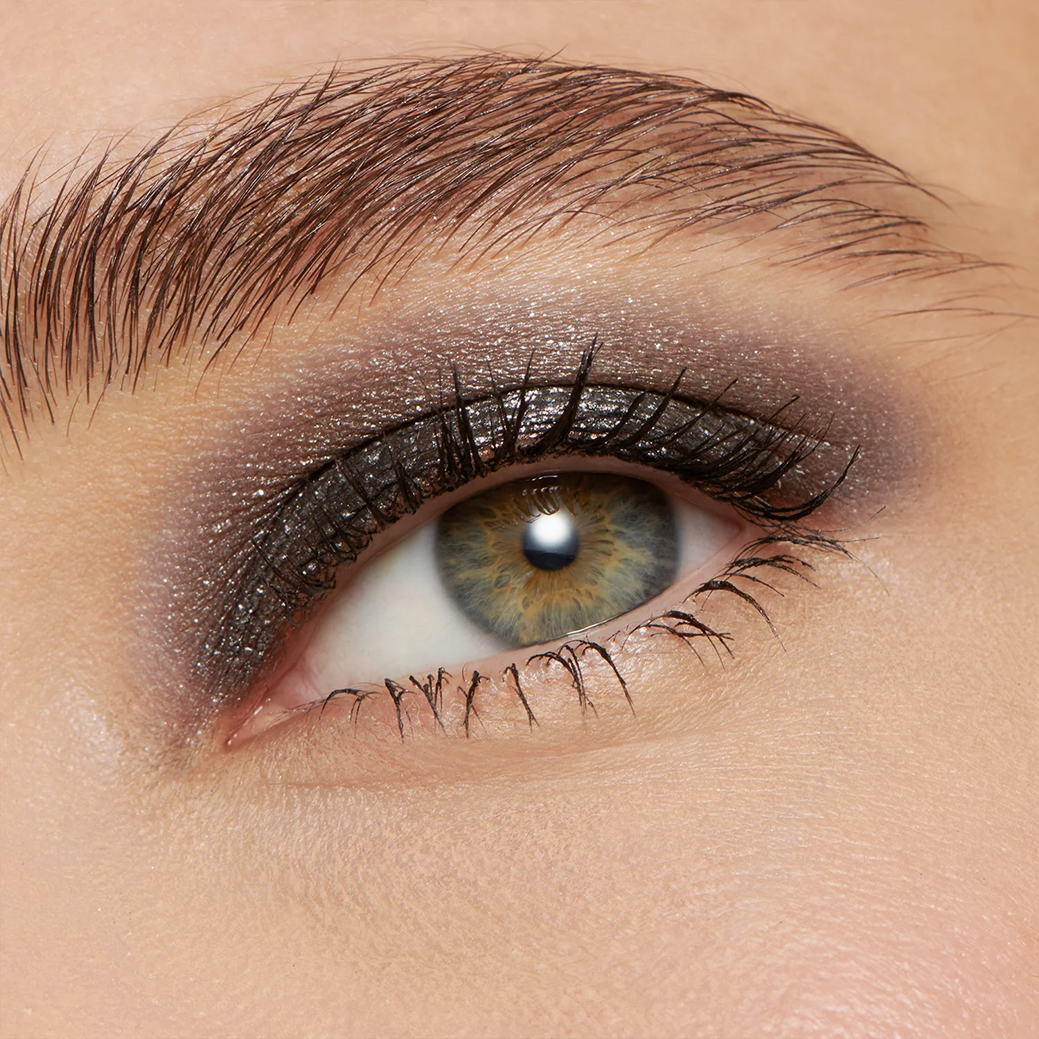 Liza (Liquid Lurex Eyeshadow) - Image 8