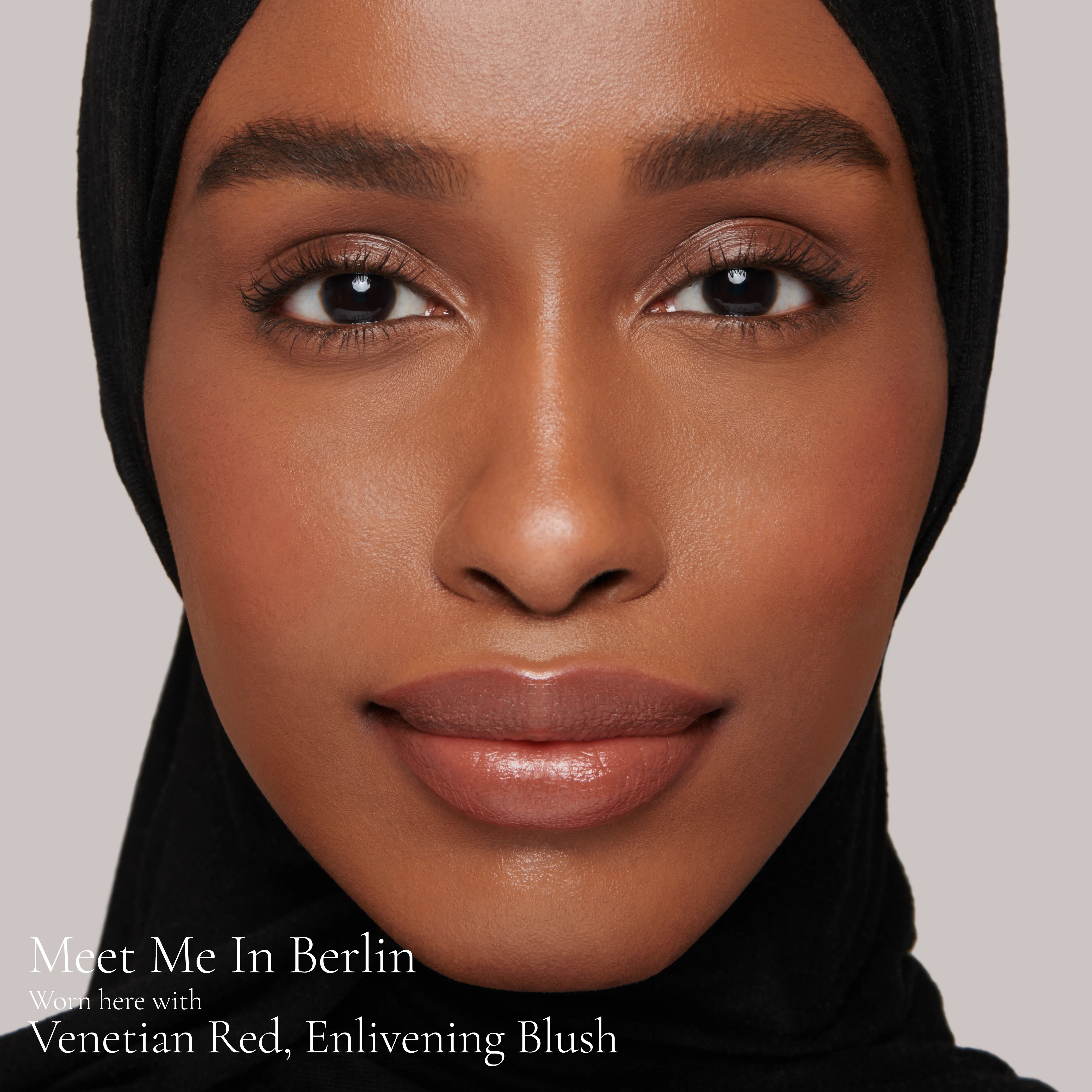 Meet Me In Berlin (Luxuriously Lucent Lip Colour) - Image 7