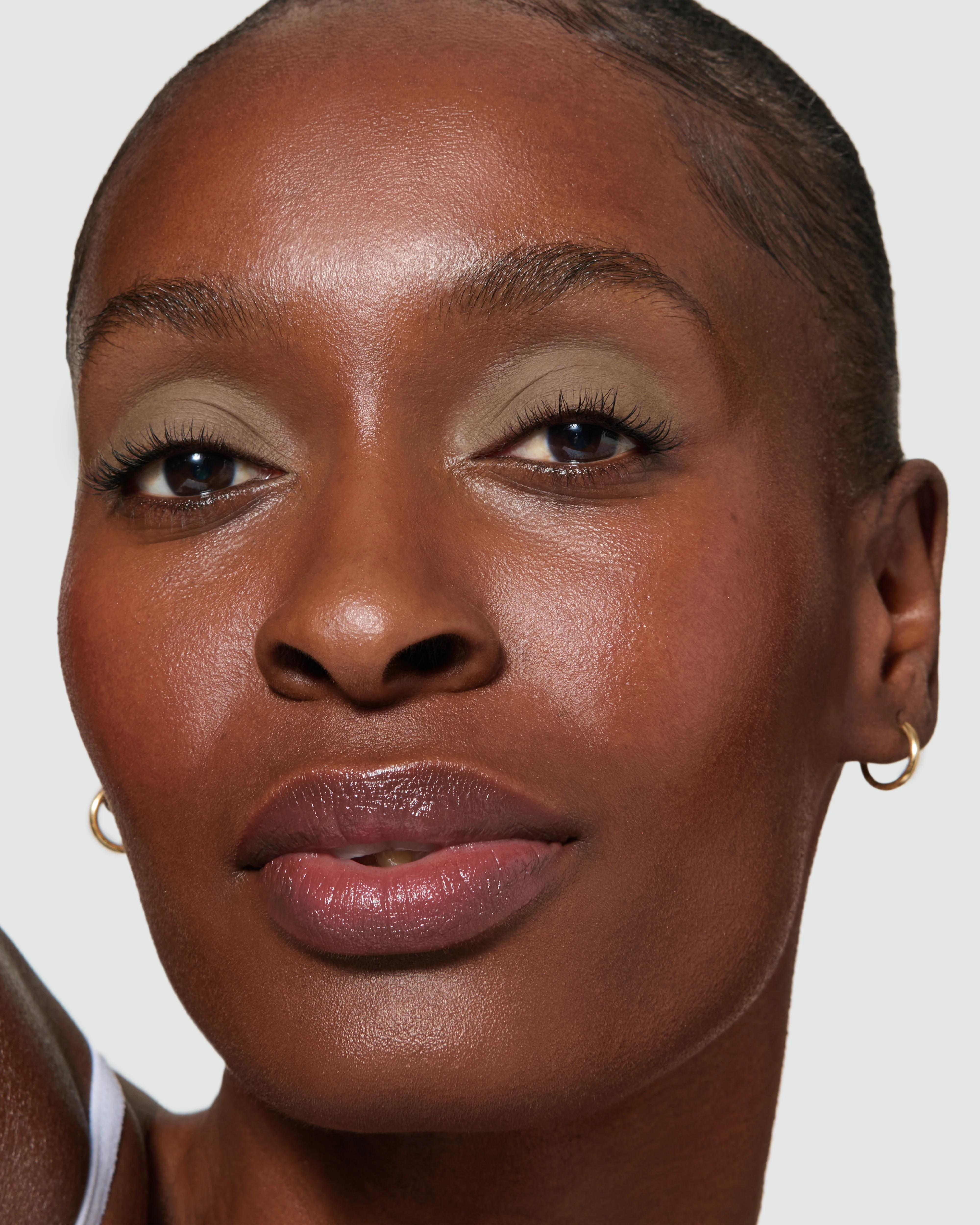 Mimi (Liquid Silk Liquid Eyeshadow) - Image 7