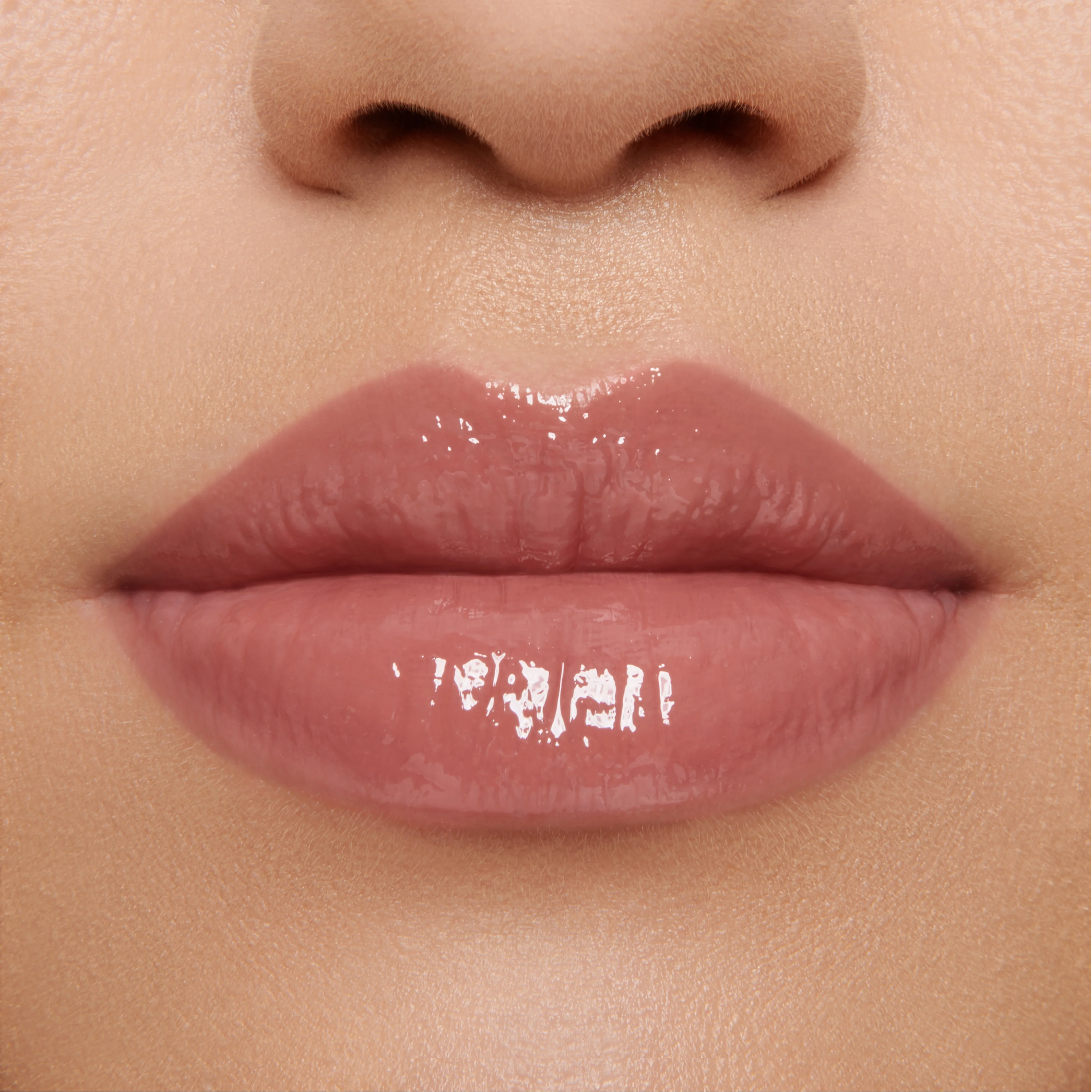 Muse (Gloss Embrace Lip Gloss) - Image 6
