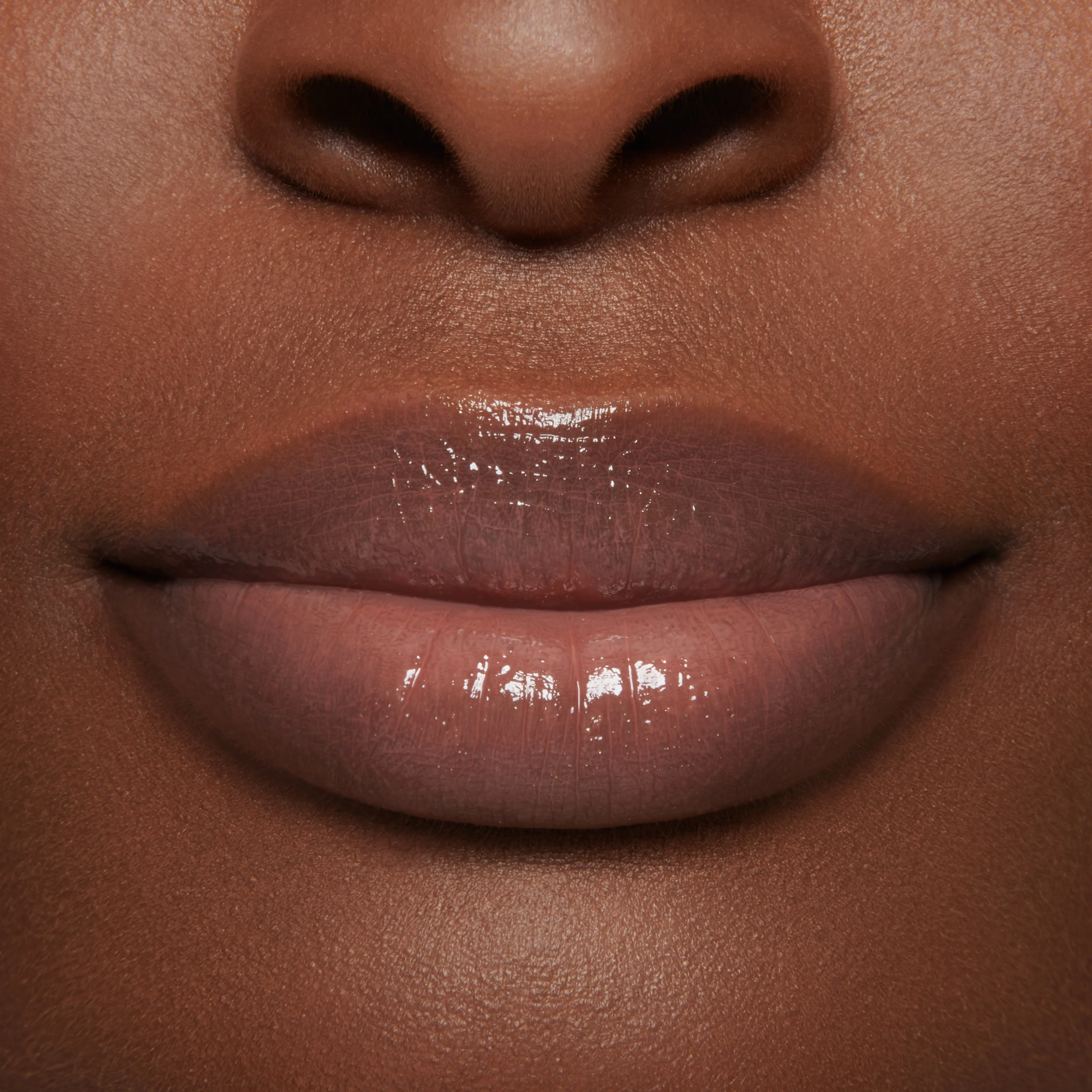 Muse (Gloss Embrace Lip Gloss) - Image 8