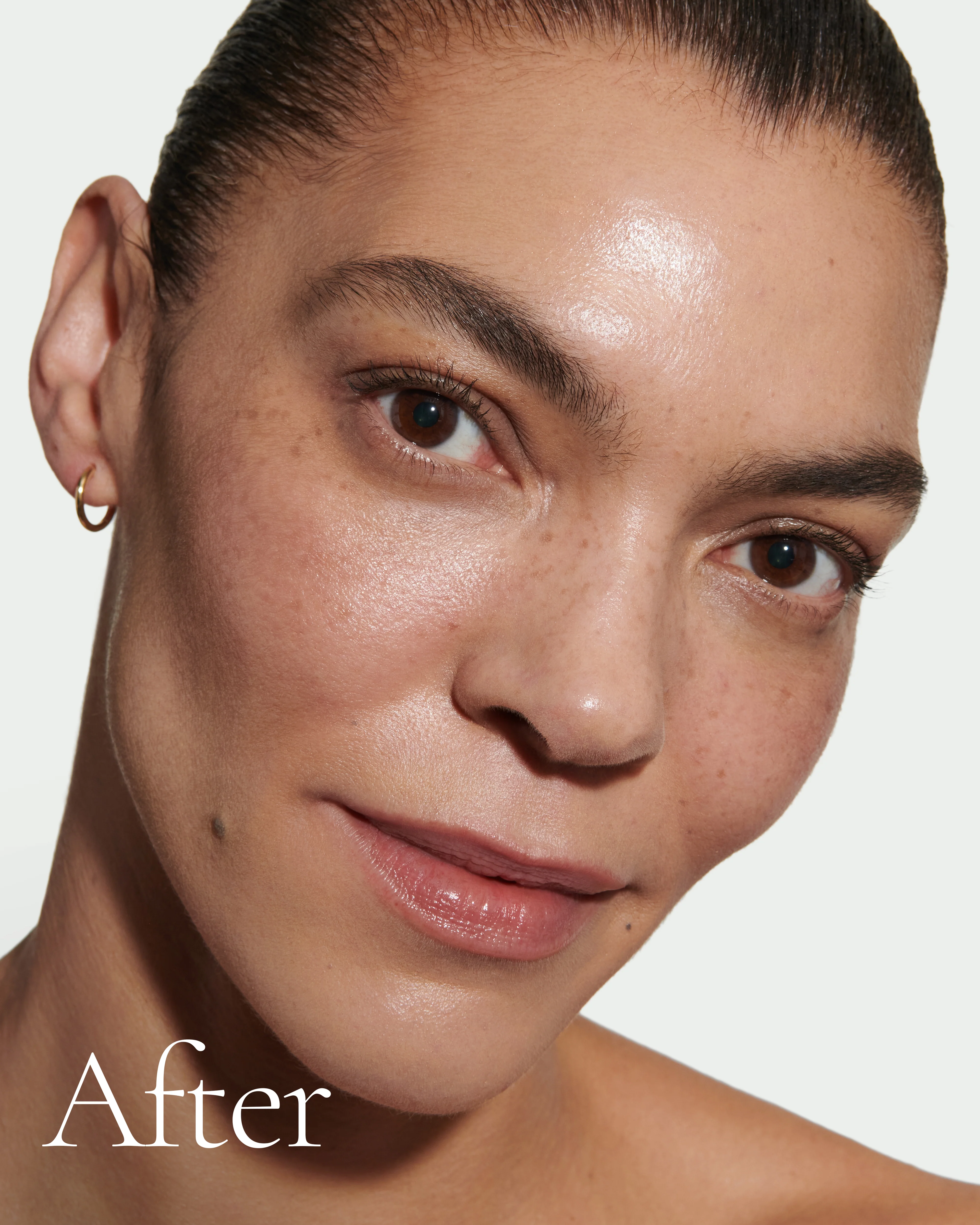 T9 (Seamless Skin Enhancing Tint) - Image 9