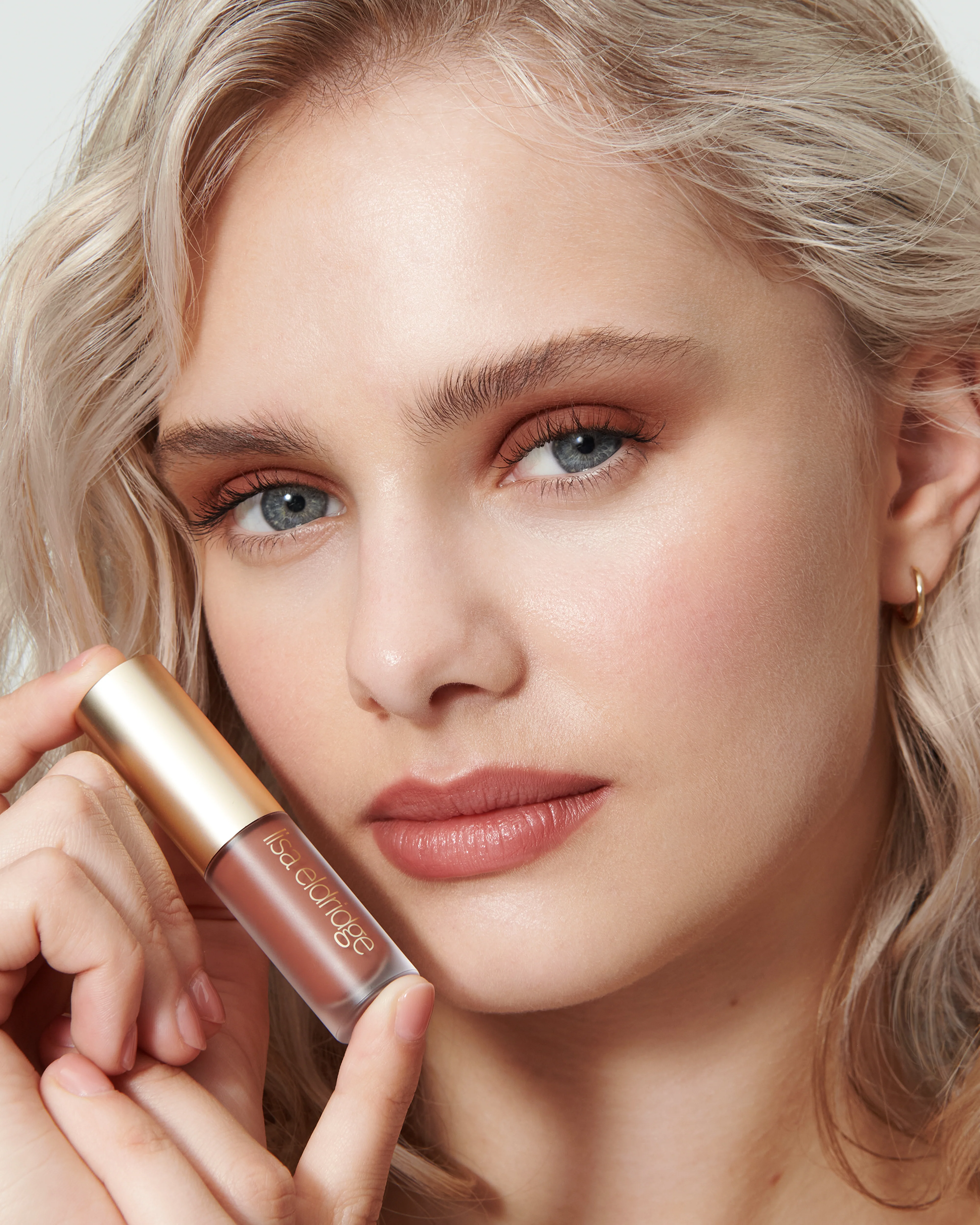 Thalia (Liquid Silk Liquid Eyeshadow) - Image 8